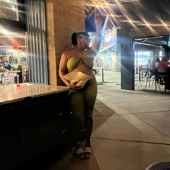 Meet Your Posh Ambassador, Mikia 🌟 - Picture 6 of 8